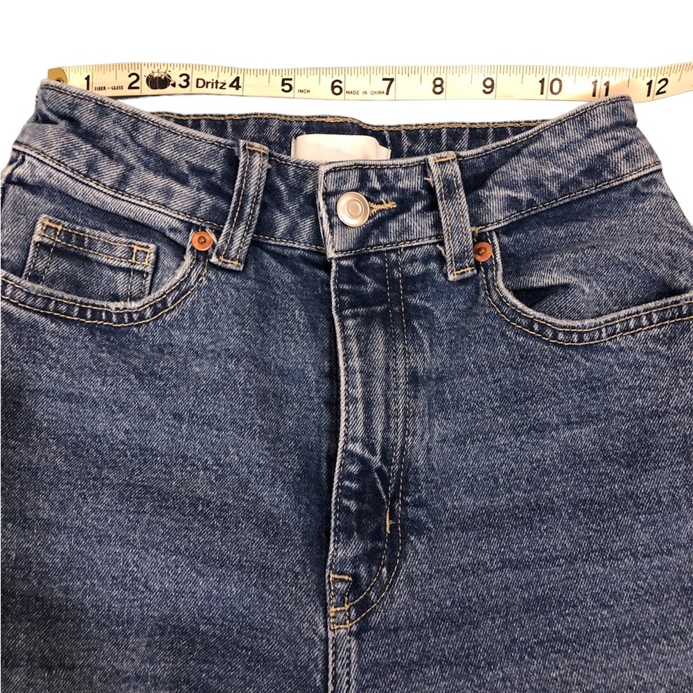 H & M Jeans Size 2 - Picture 4 of 6